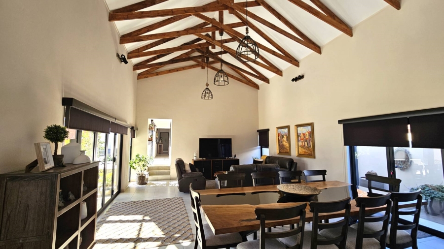 3 Bedroom Property for Sale in Meerhof North West